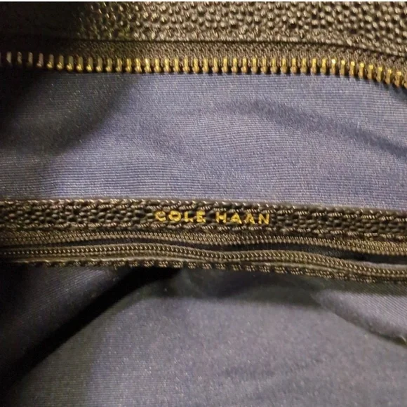 Cole Haan EVA Black Pebbled Leather Women's Tote/Crossbody Bag - Black - Picture 7 of 8